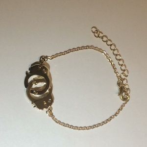 ⭐️Discount Shipping⭐️ Handcuff Charm Bracelet